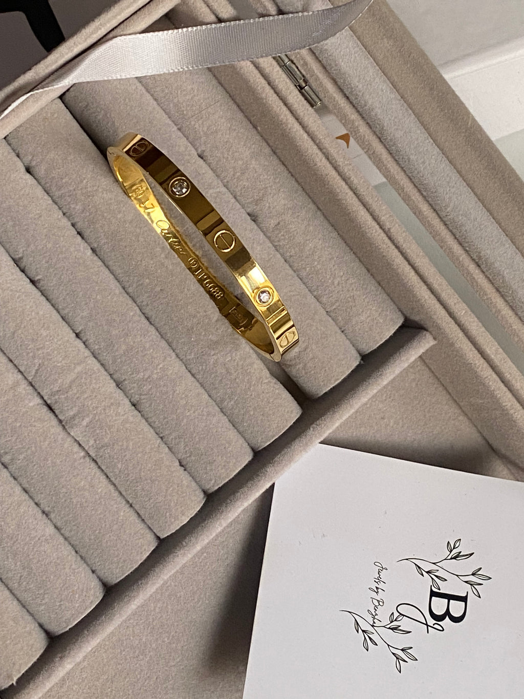 Cartier handcuff