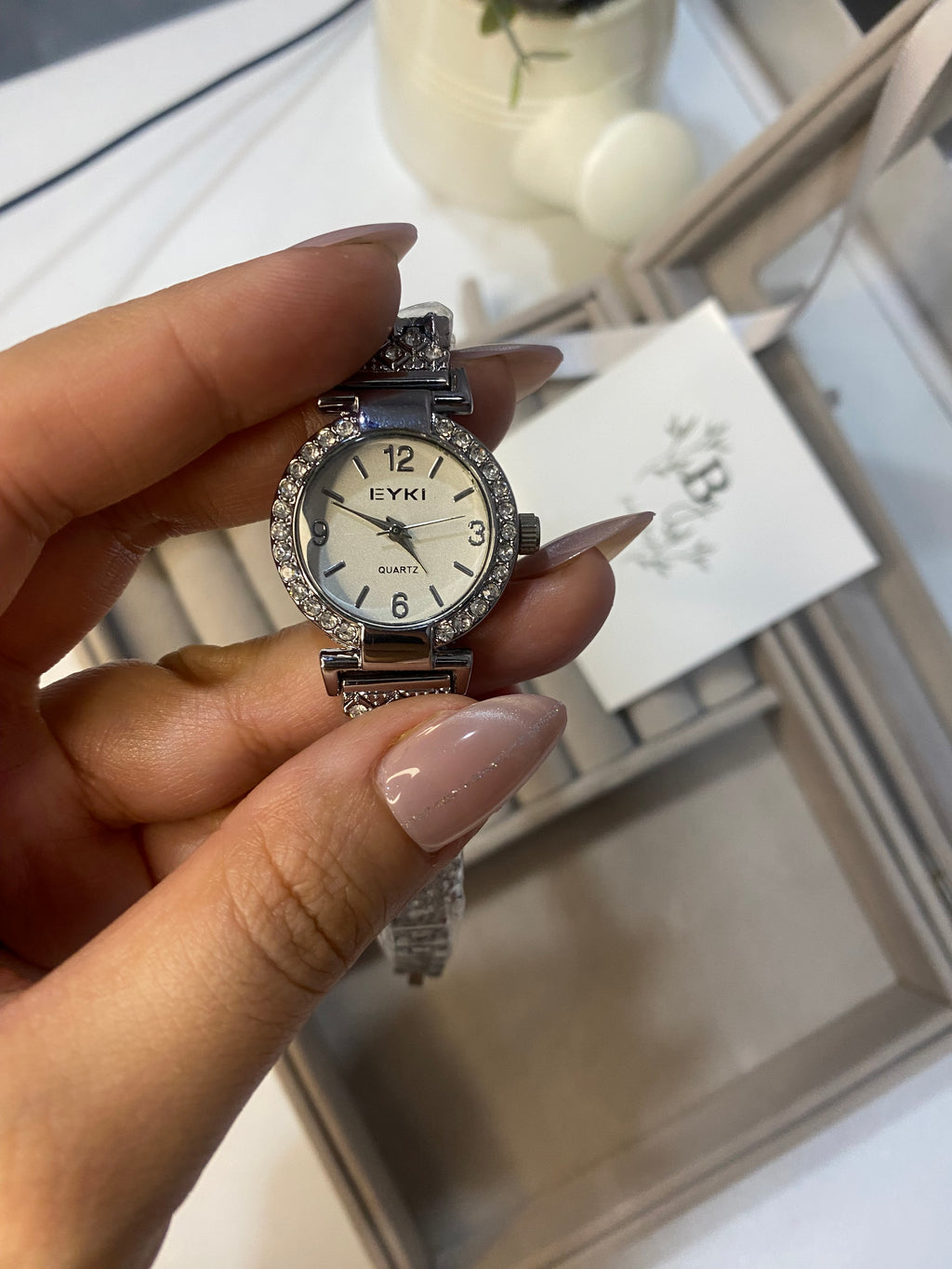 Eyki Silver Small dial Watch