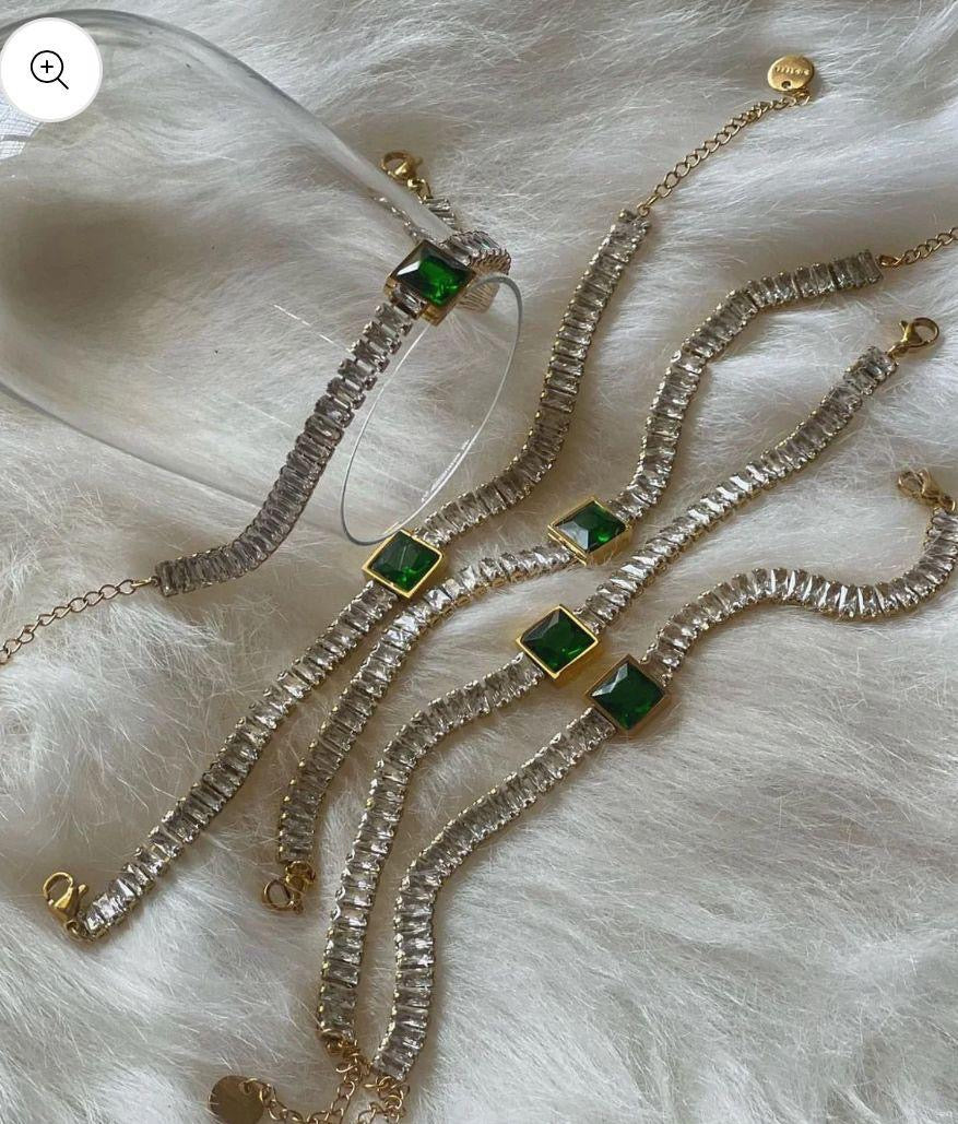 Emerald green bracelet