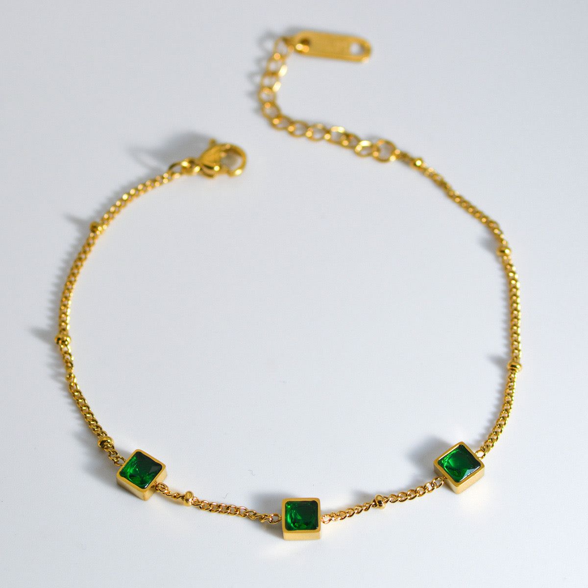 Minimal emerald bracelet