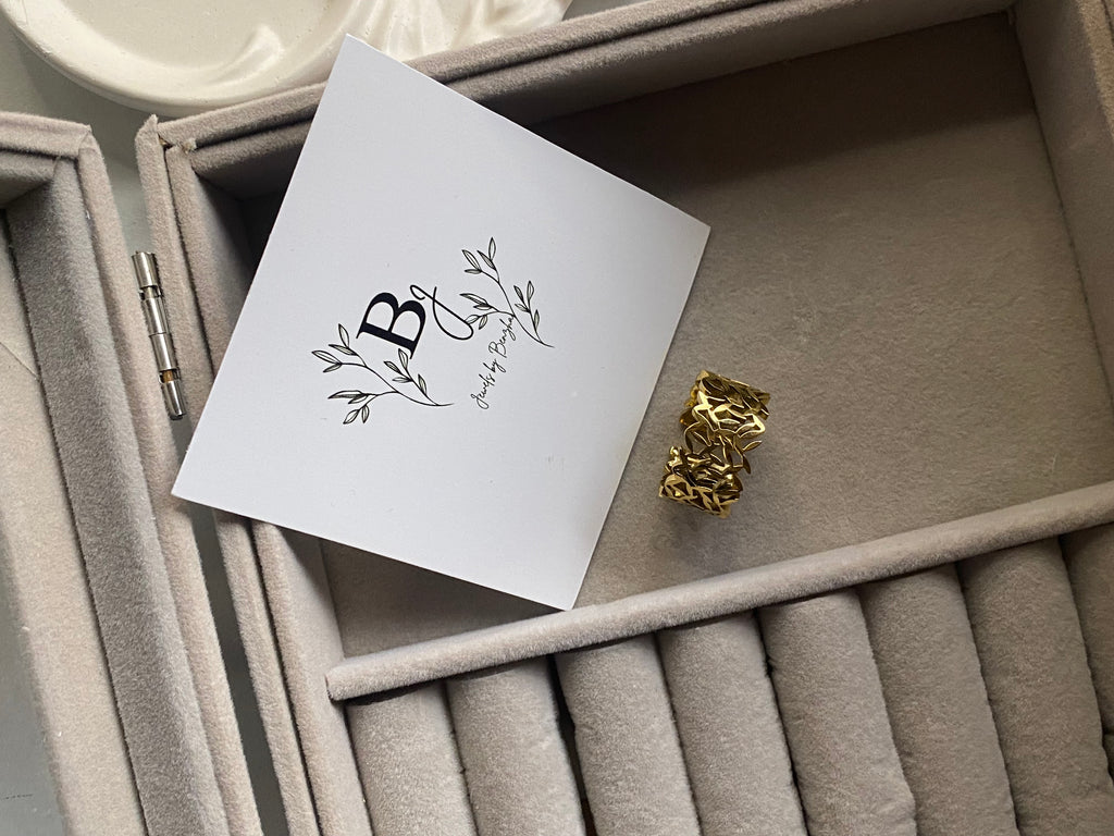 Ring adjustable