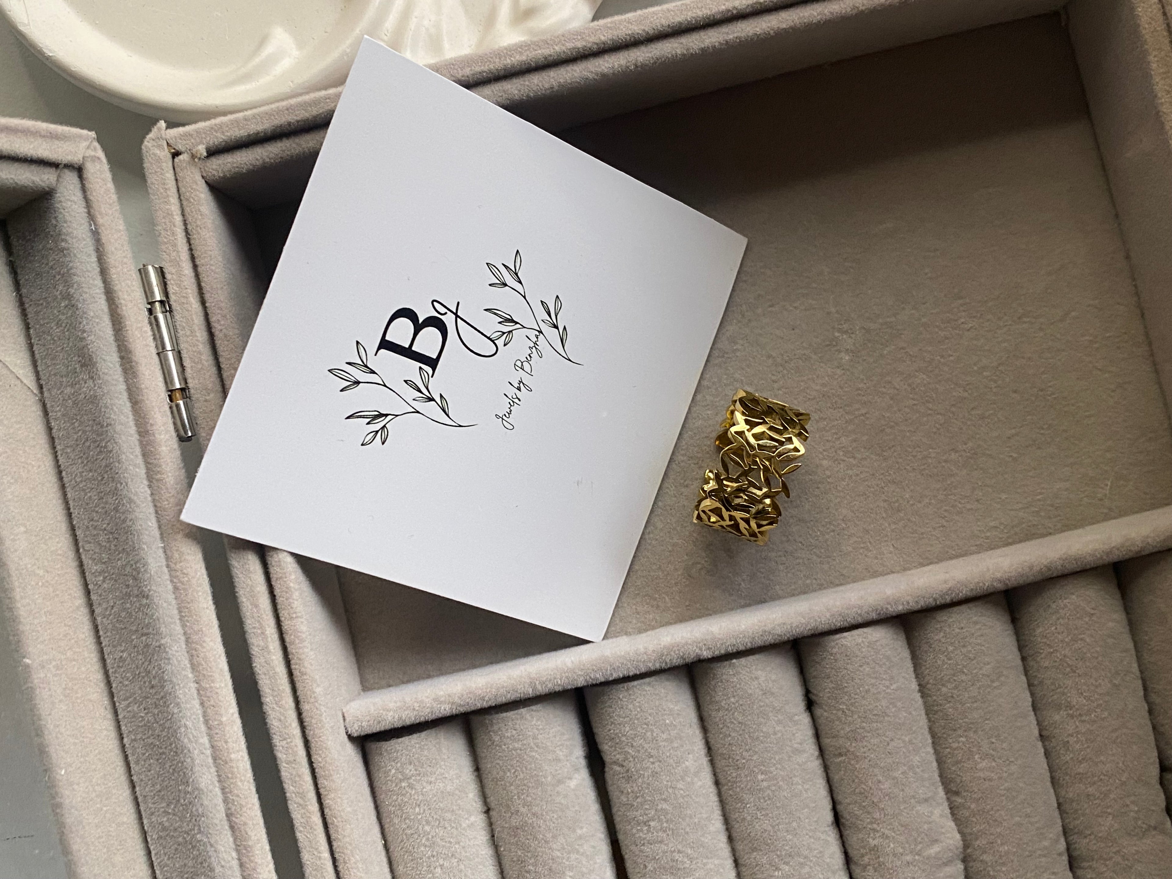 Ring adjustable