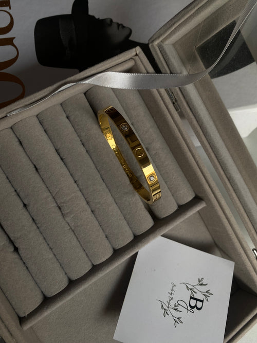 Cartier handcuff