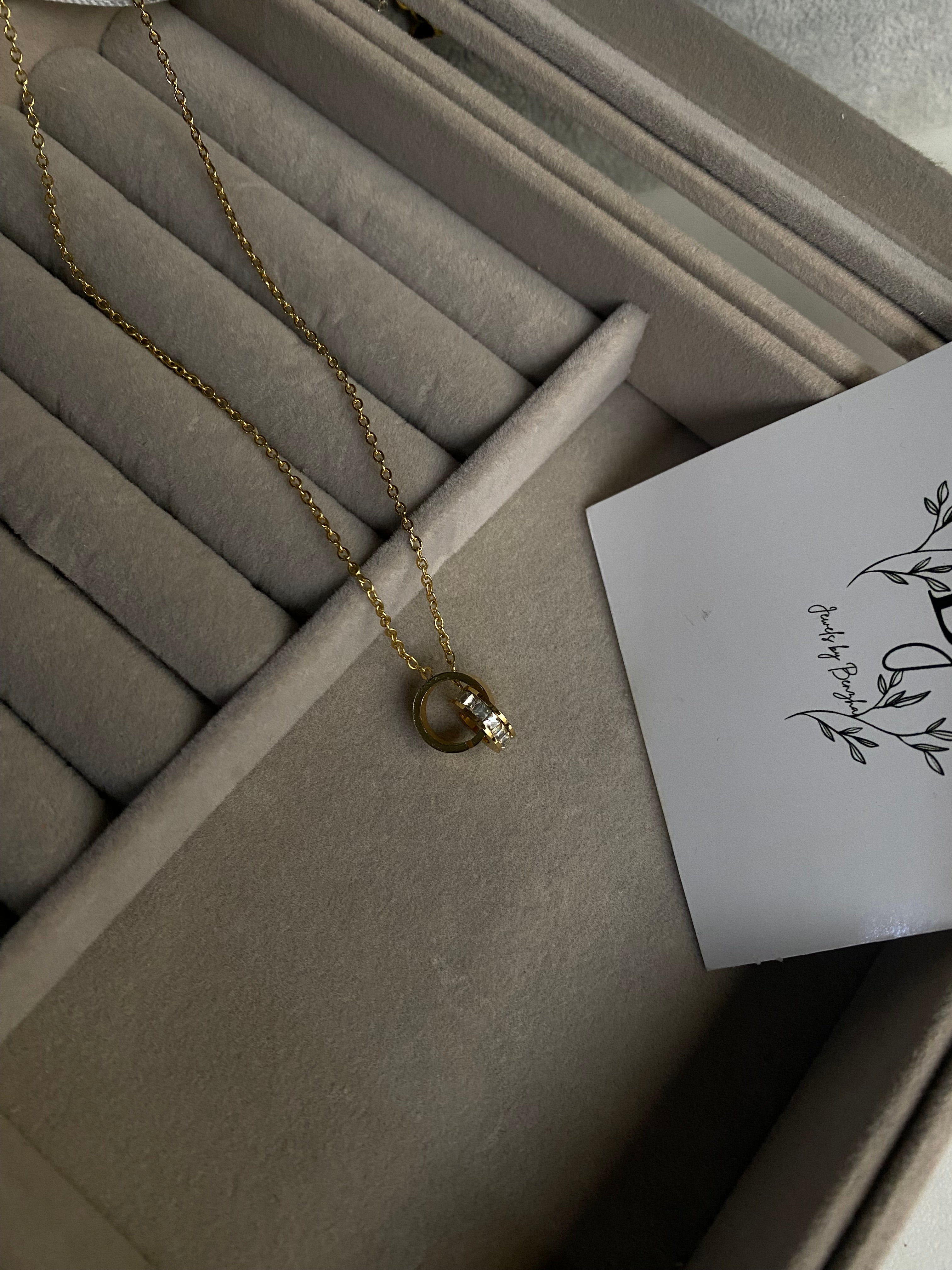Elegant locket