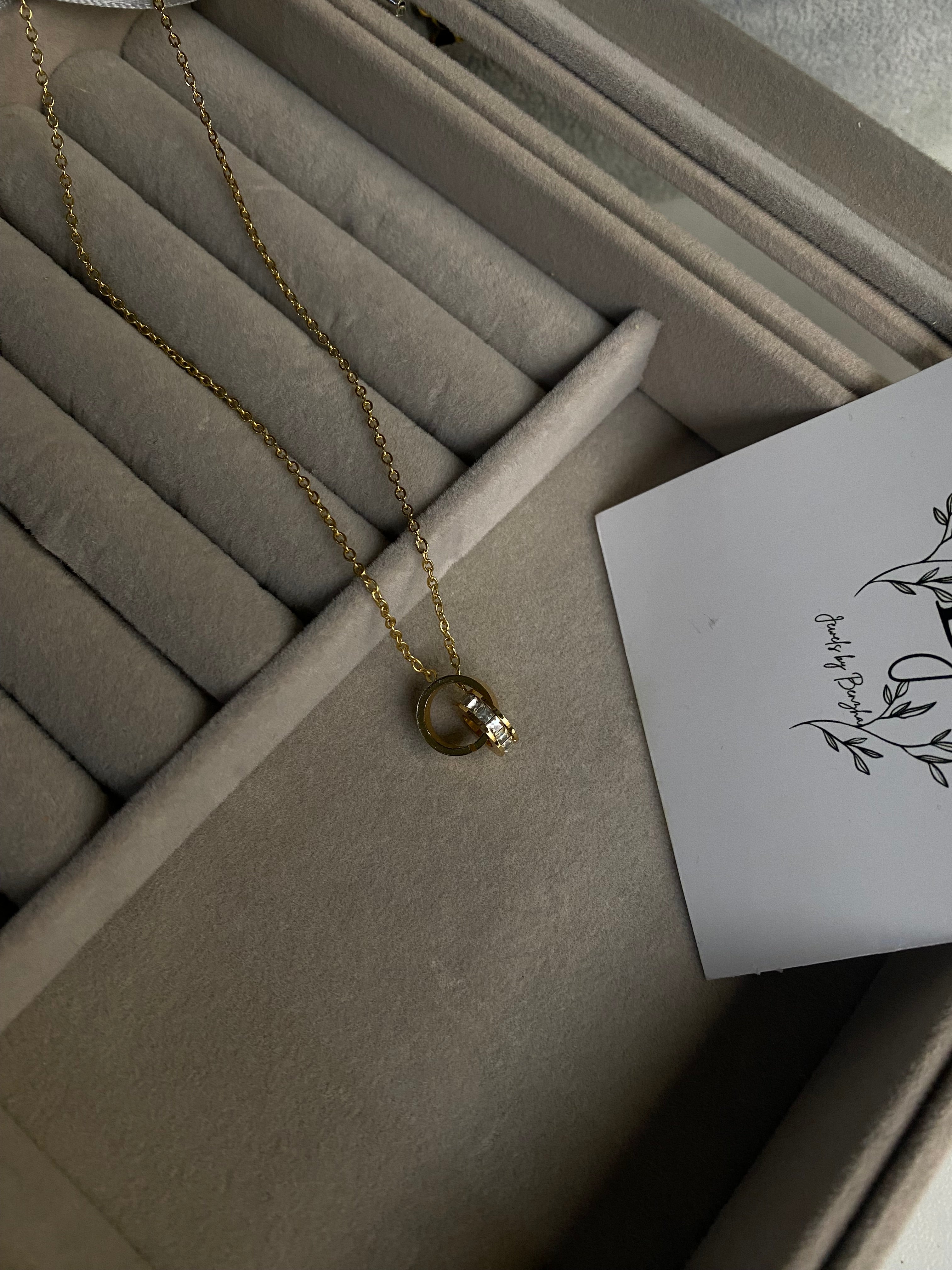 Elegant locket