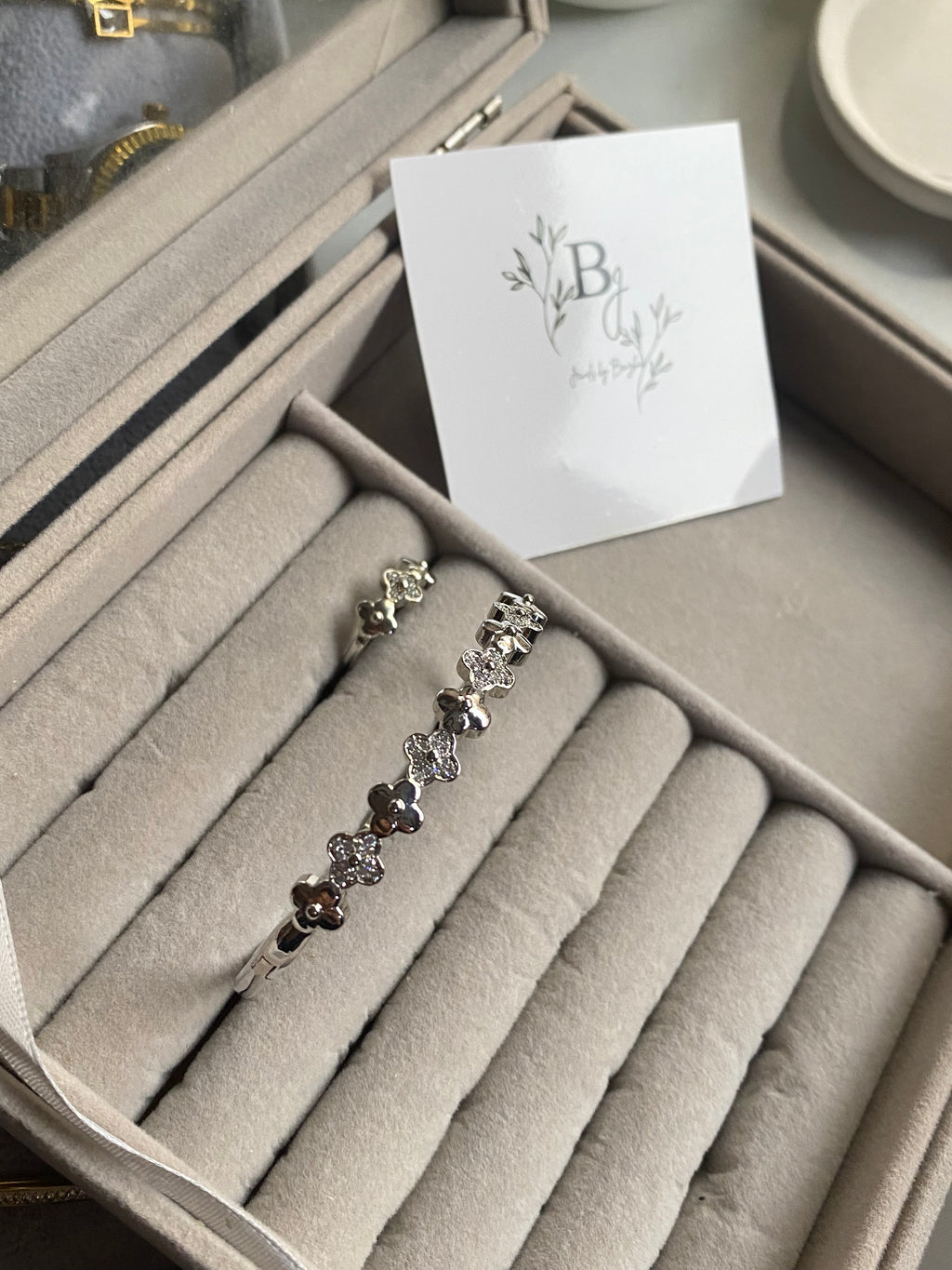 Silver Flower ring and handcuff set