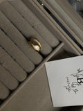 Ring white