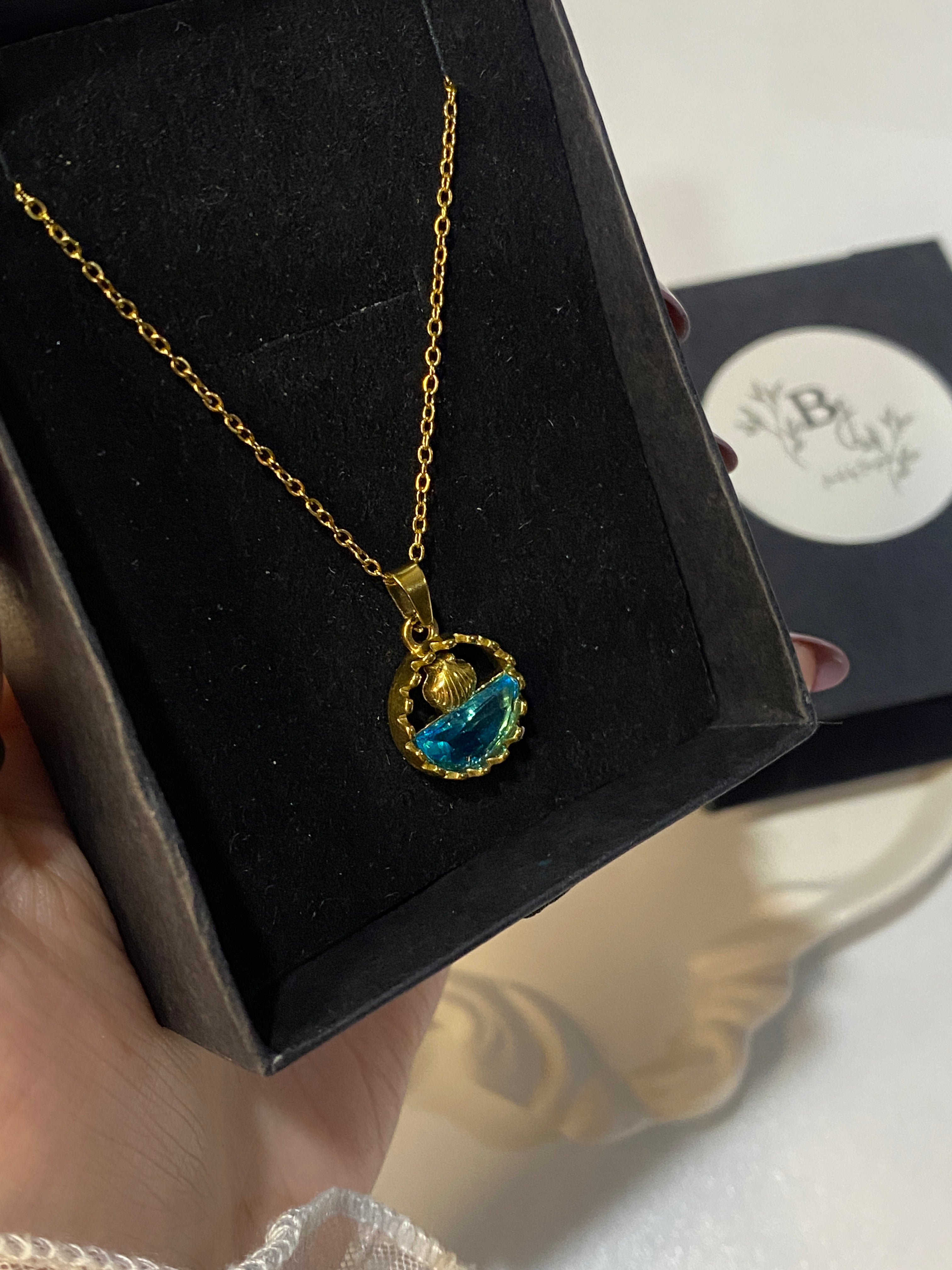 Ocean necklace