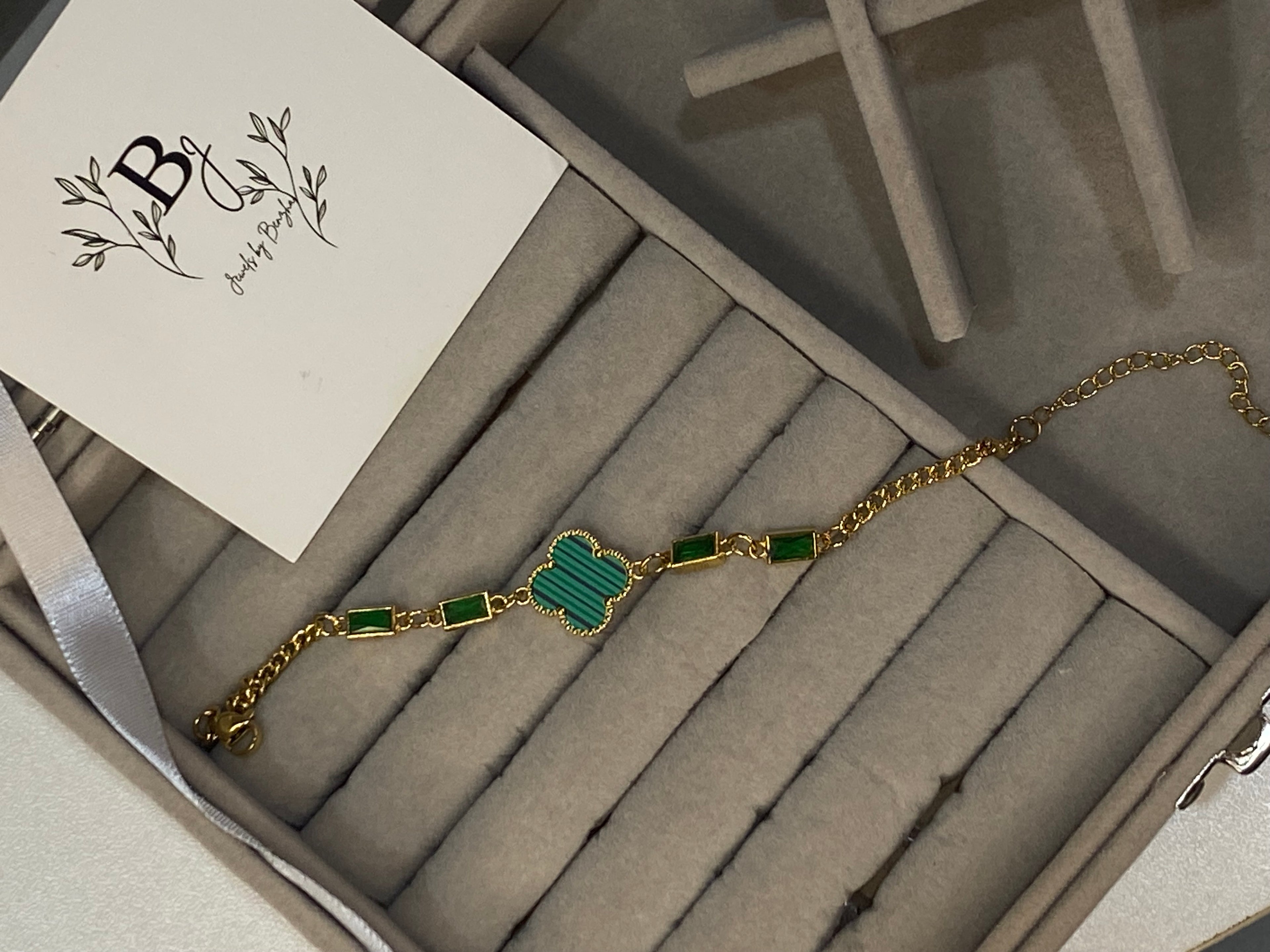 Green clover Bracelet