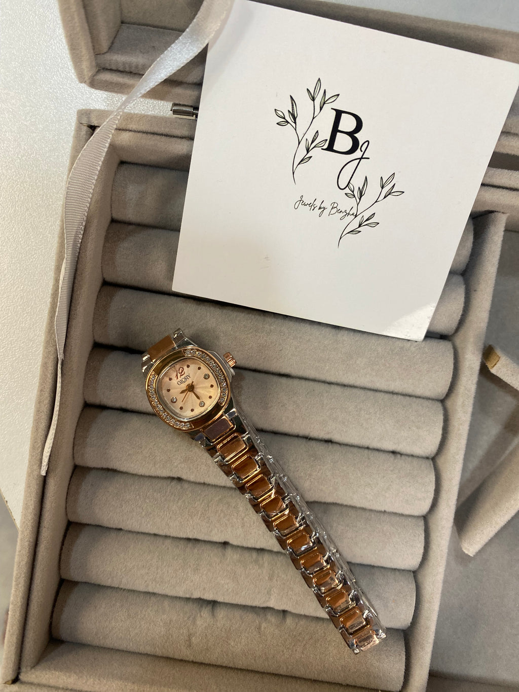 Glory Small Dial Watch