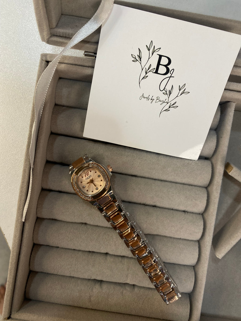 Glory Small Dial Watch