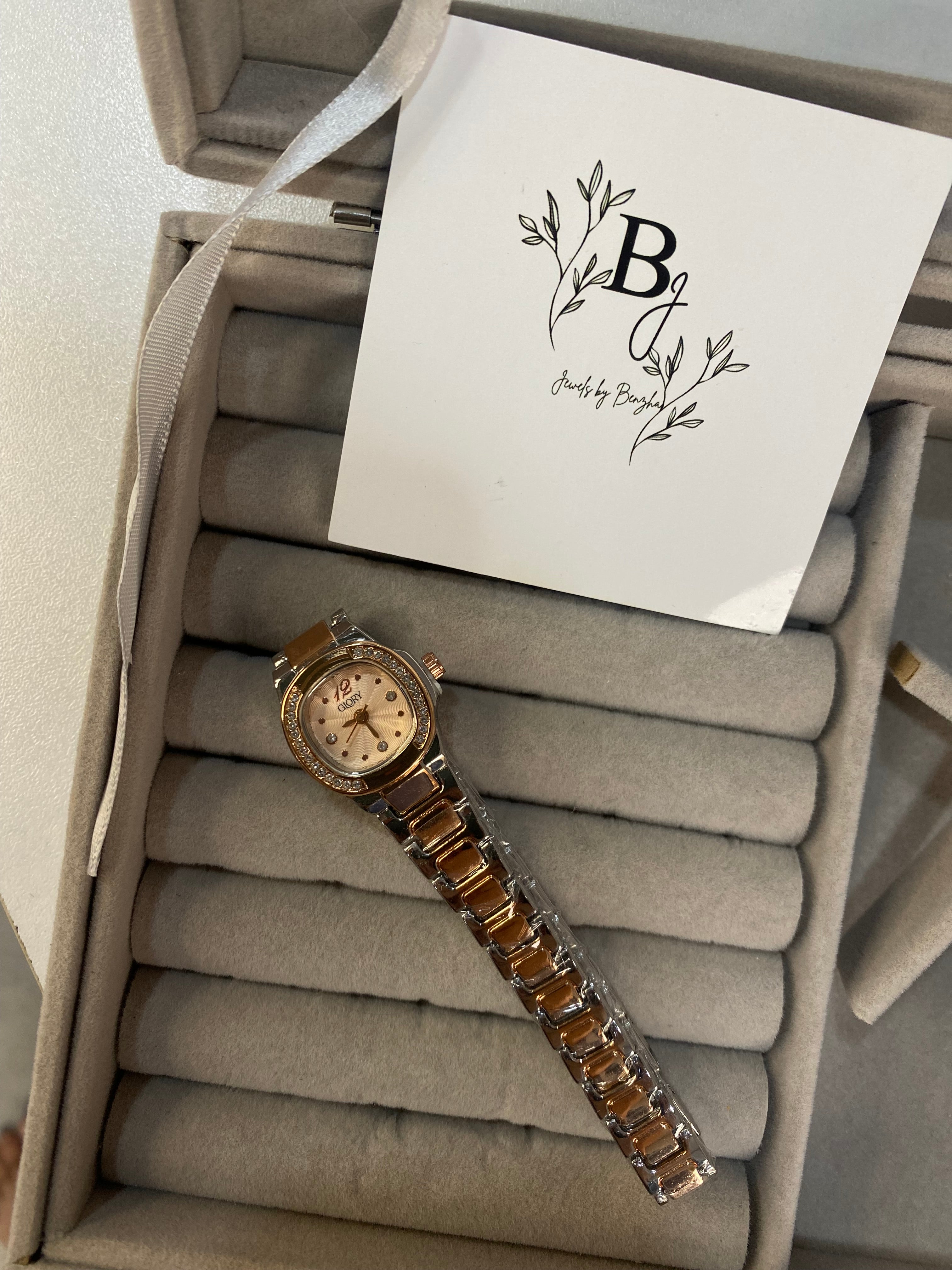 Glory Small Dial Watch